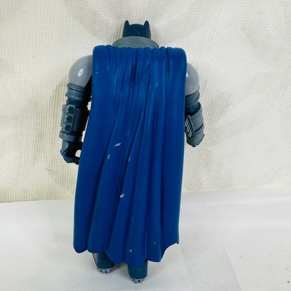 5 for $25| DC Multiverse Armored Batman Dark Knight Returns 2016 7" Figure Loose - Picture 3 of 3